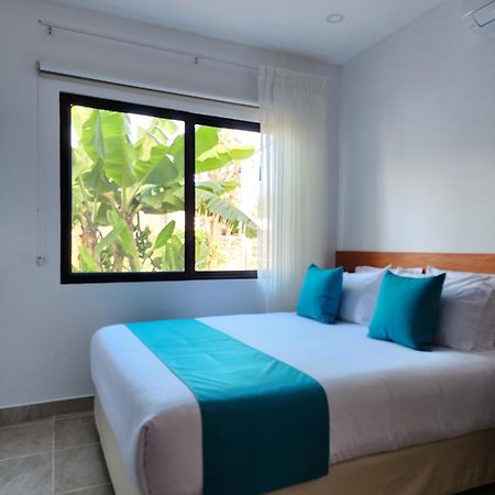 Casa Galapagos By Hostal Fragata Puerto Ayora  Exterior photo