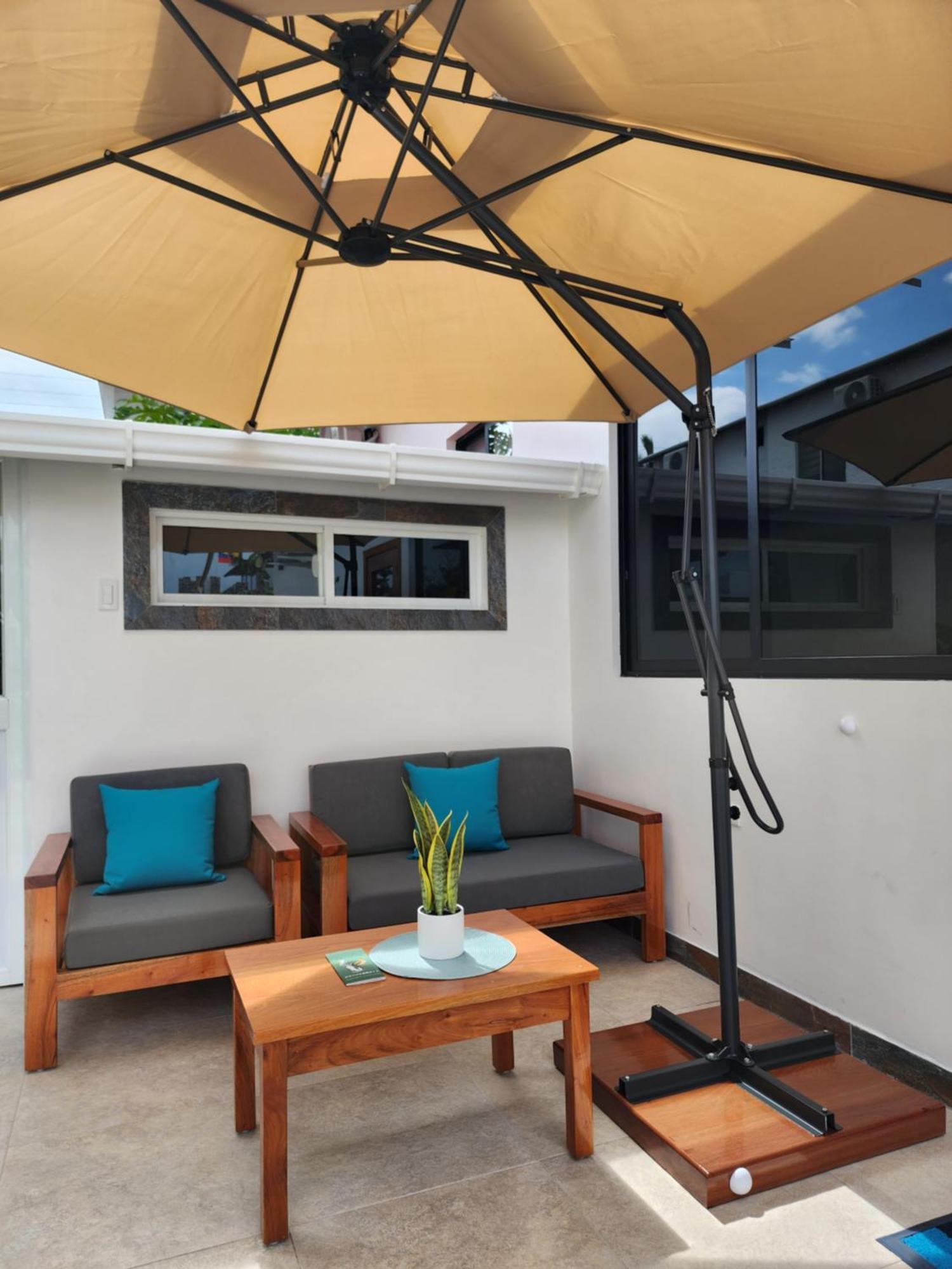 Casa Galapagos By Hostal Fragata Puerto Ayora  Exterior photo